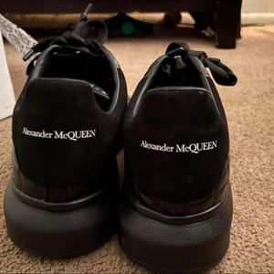 Size 11 in US. Great condition, rarely worn